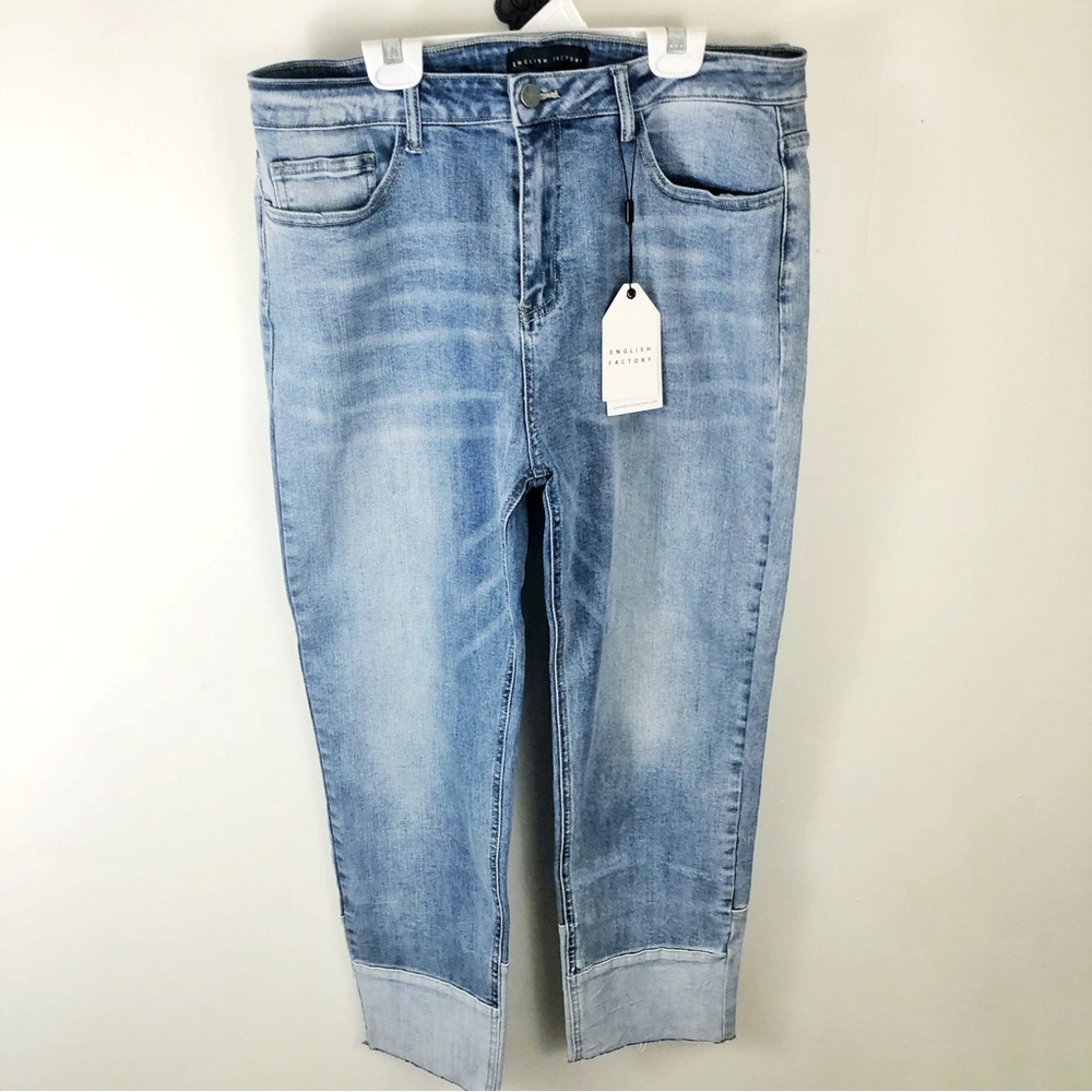 New With Tags English Factory Women’s Straight Leg Jeans Light Blue Wash Size 31